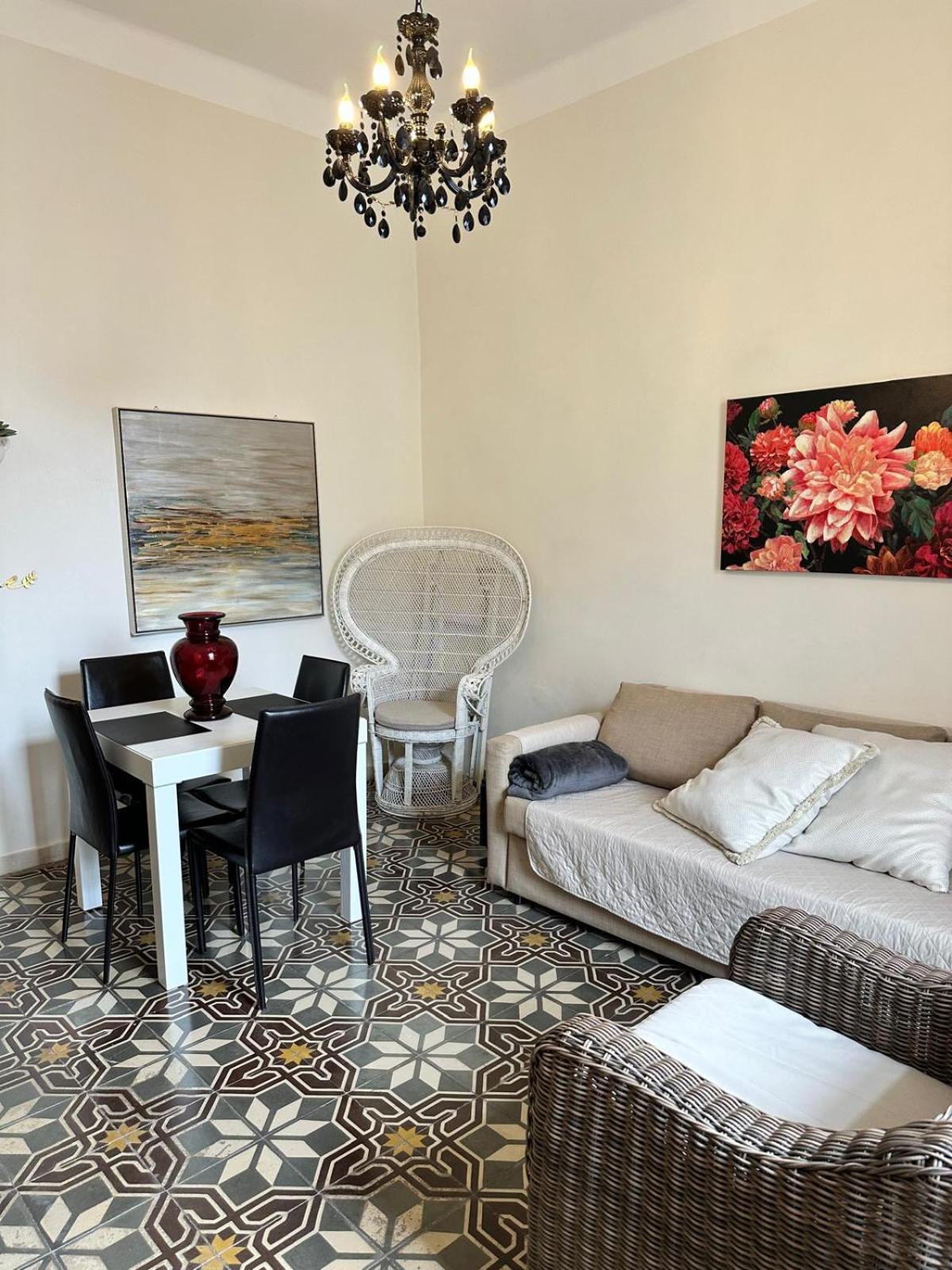 Casa Lina Apartment Mola di Bari Luaran gambar